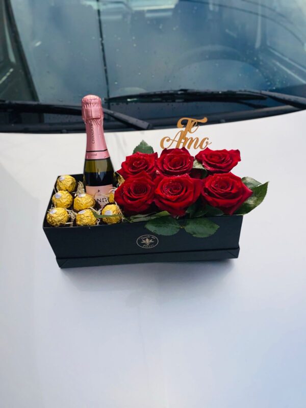 Box de Rosas , Bombones, Topper y Champagne