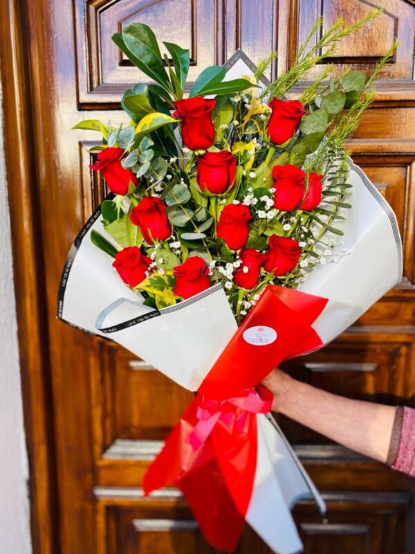 12 Rosas Rojas Importadas