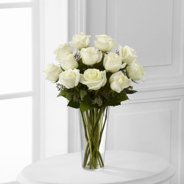 Jarrón con 12 Rosas Blancas