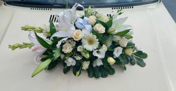 Bouquette de Lilium , Rosas, Astromelias y Gerberas