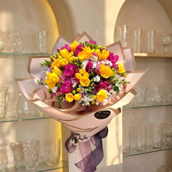 Ramo de Premium de 100 Fresias