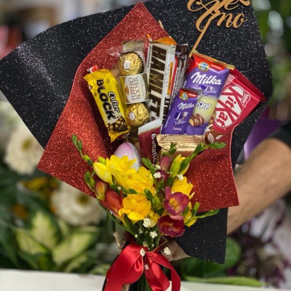 Ramo Original de Fresias + Chocolates + Topper