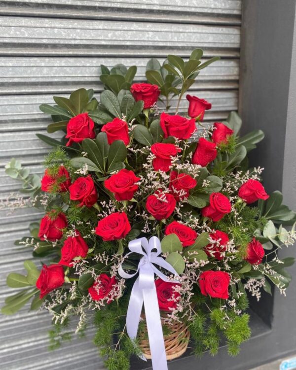 Canasta de 24 Rosas Rojas Importadas