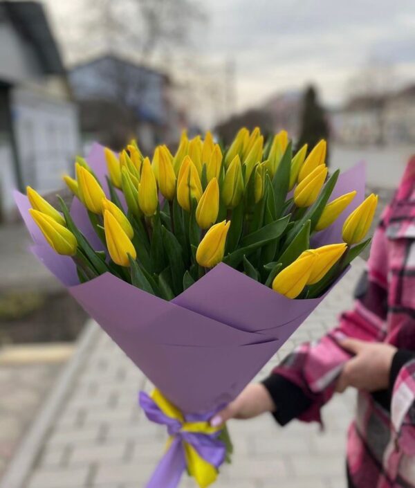 Ramo de 36 Tulipanes Amarillos