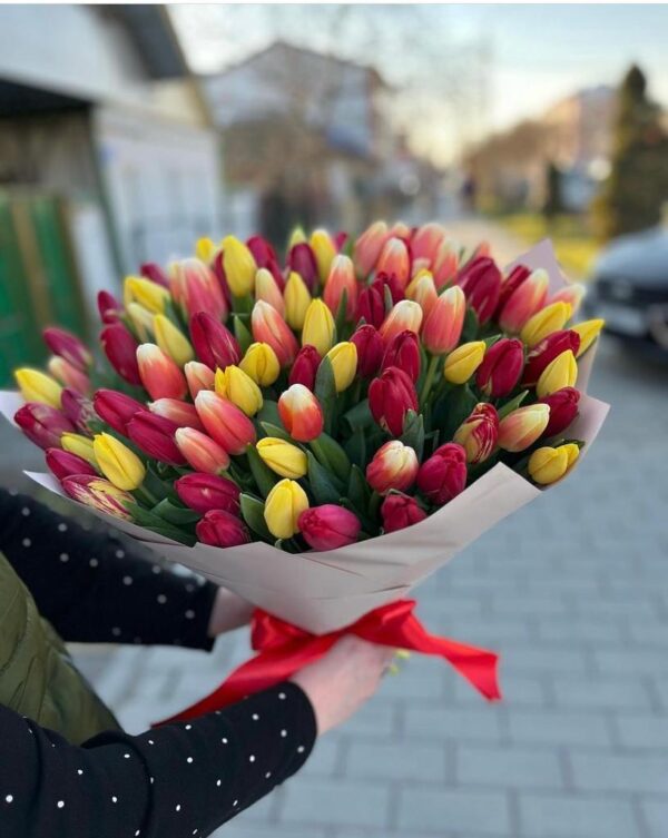 Ramo de 150 Tulipanes