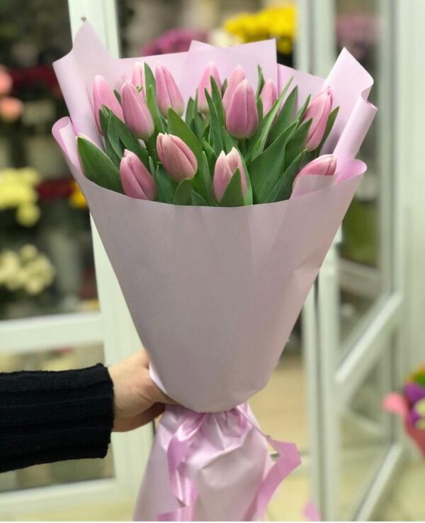 Ramo de 15 Tulipanes Rosados