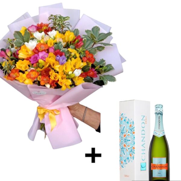 Ramo de 50 Fresias Perfumadas + Estuche Chandon Delice 750 ml