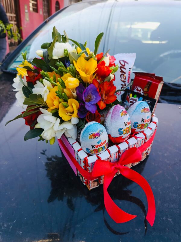 Corazon Kinder + Fresias Perfumadas