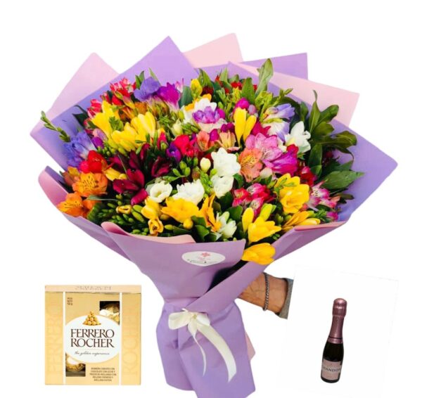 Ramo de Fresias y Astromelias + Chandon 187 ml + Ferrero Rocher ( 4 u)