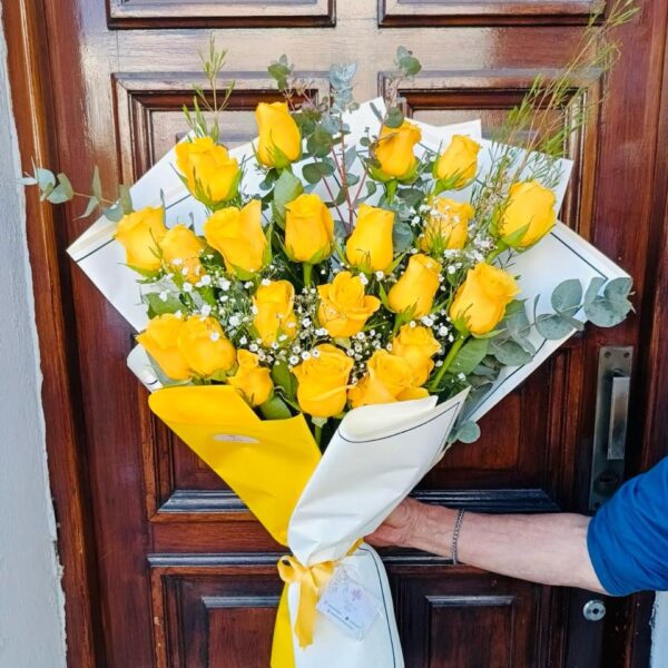 18 Rosas Amarillas Importadas