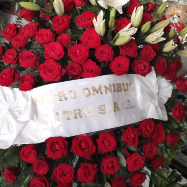 A 7 - Corona Funebre de Rosas Rojas Premium