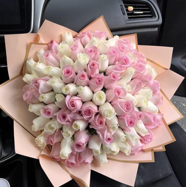 Ramo de 100 Rosas Importadas Blancas y Rosadas