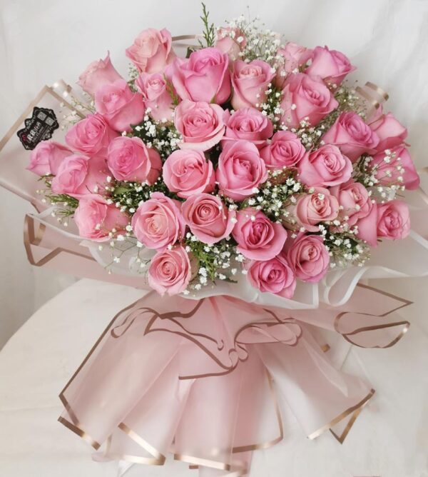 Ramo de 50 Rosas Rosadas Importadas