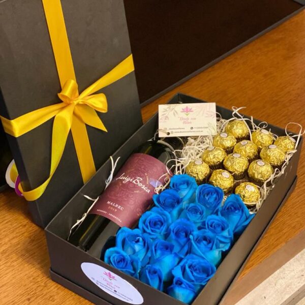 Box Luigi Bosca con Rosas Azules y Bombones